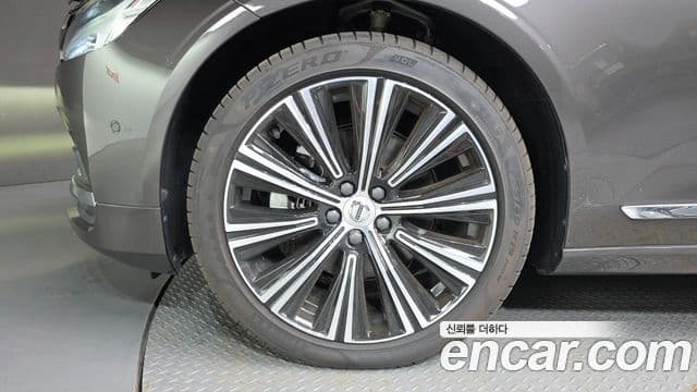 Volvo S90 2024 — ფოტო 6/20