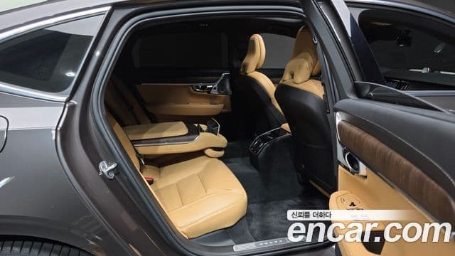 Volvo S90 2024 — ფოტო 16/20