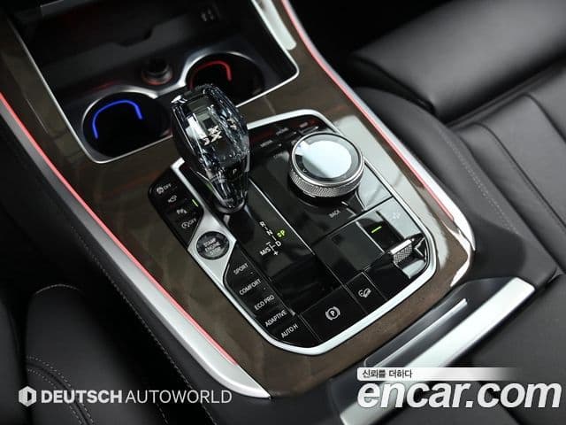 BMW X5 2022 — ფოტო 8/20