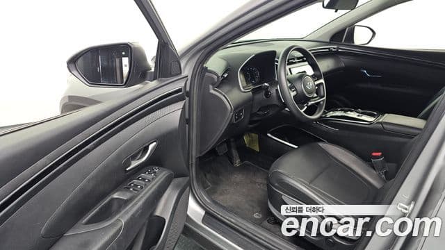 Hyundai The New Tucson 2022 — ფოტო 10/20