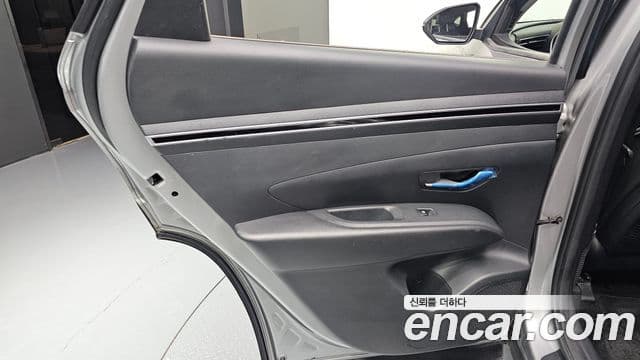 Hyundai Tucson Hybrid 2022 — ფოტო 11/30