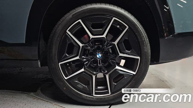 BMW XM 2025 — Şəkil 12/37