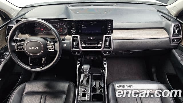Kia Sorento 2022 — Фото 6/20