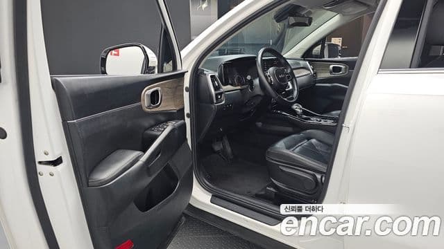 Kia Sorento 2022 — Фото 9/20