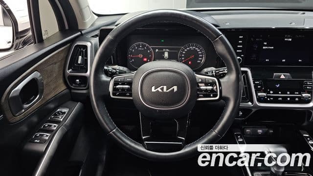 Kia Sorento 2022 — Фото 14/20