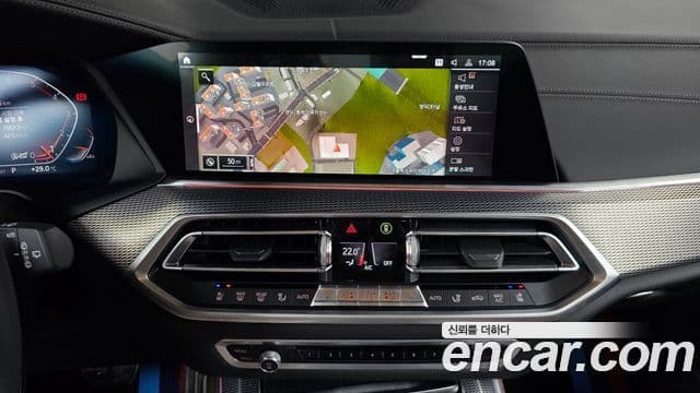 BMW X5 2021 — ფოტო 13/20