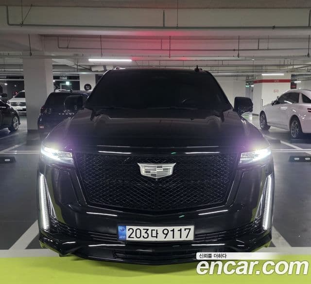 Cadillac Escalade 2022 — Şəkil 9/19