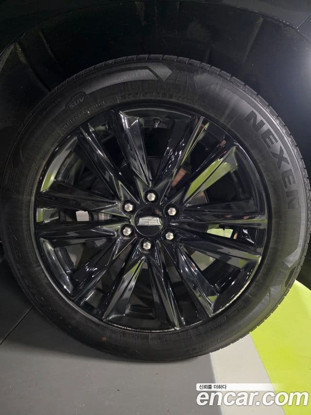 Cadillac Escalade 2022 — Şəkil 4/19