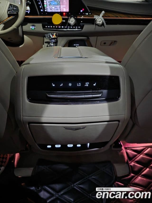 Cadillac Escalade 2022 — Şəkil 7/19