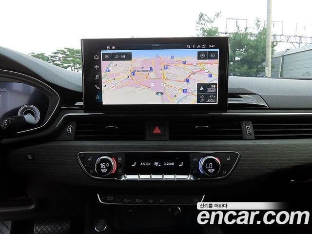 Audi A4 2023 — Şəkil 13/20