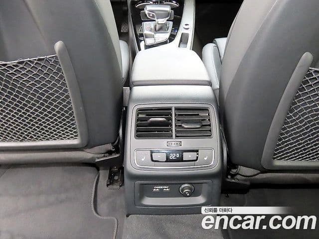 Audi A4 2023 — Şəkil 17/20