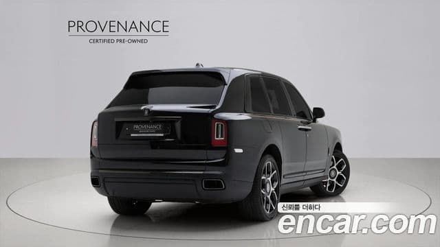 Rolls-Royce Cullinan 2023 — ფოტო 2/20