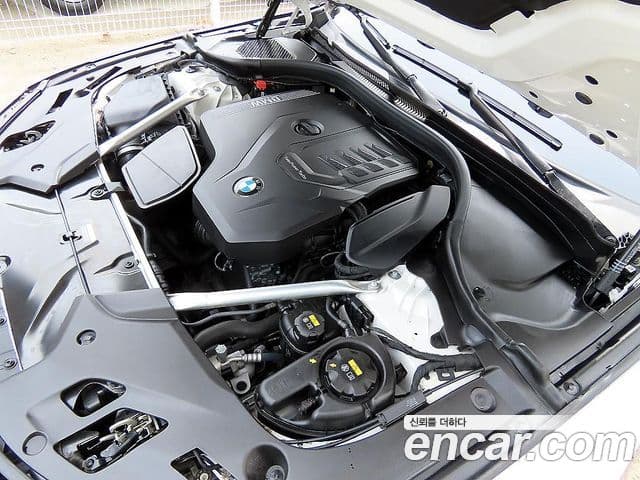 BMW 5 Series 2023 — ფოტო 19/19