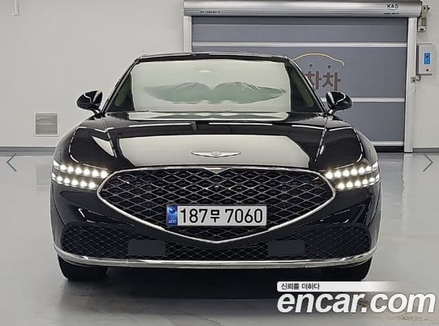 Genesis G90 2022 — ფოტო 1/20