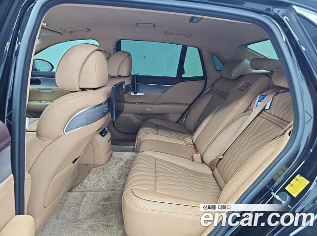 Genesis G90 2022 — ფოტო 11/20