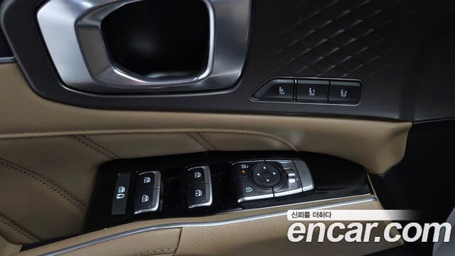 Kia Sorento 2024 — ფოტო 17/20