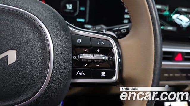 Kia Sorento 2024 — ფოტო 18/20