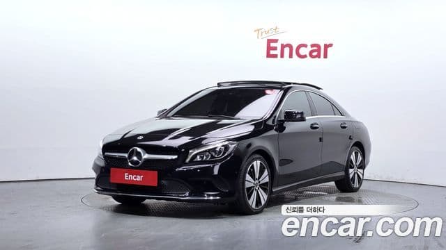 Mercedes-Benz CLA-Class 2018 — Şəkil 16/31