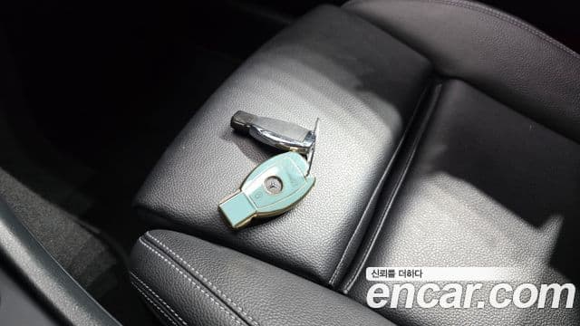 Mercedes-Benz CLA-Class 2018 — Şəkil 17/31