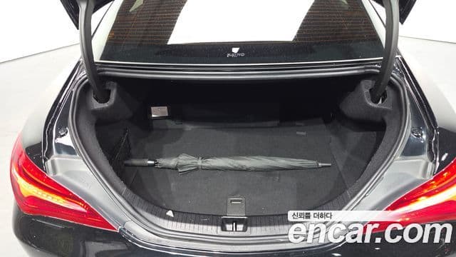 Mercedes-Benz CLA-Class 2018 — Şəkil 3/31