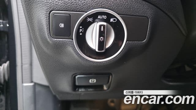 Mercedes-Benz CLA-Class 2018 — Şəkil 26/31