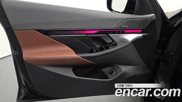 BMW 5 Series 2026 — Photo 23/34