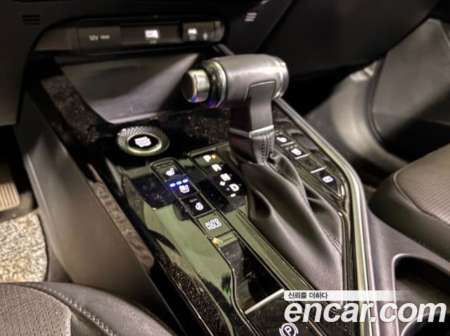 Kia Niro 2022 — ფოტო 7/13