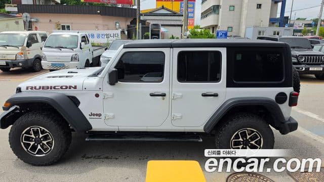 Jeep Wrangler 2024 — Şəkil 10/15