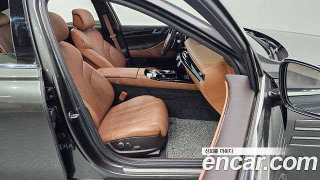 Genesis Electrified G80 2021 — Şəkil 10/20