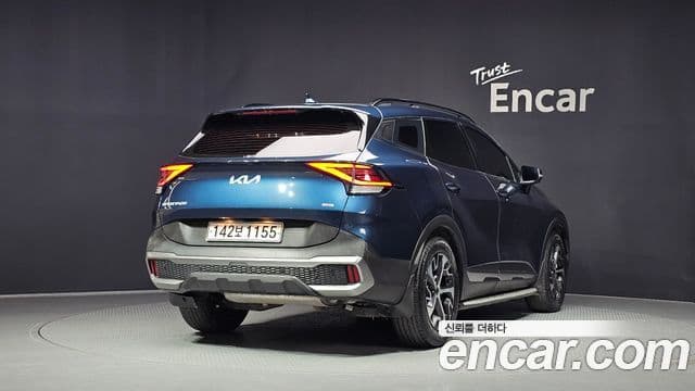 Kia Sportage 2021 — Фото 2/20