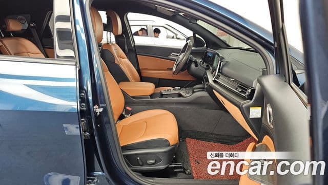 Kia Sportage 2021 — Фото 11/20