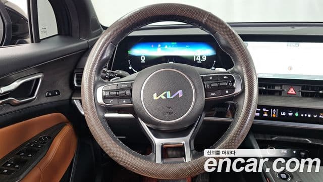 Kia Sportage 2021 — Фото 13/20