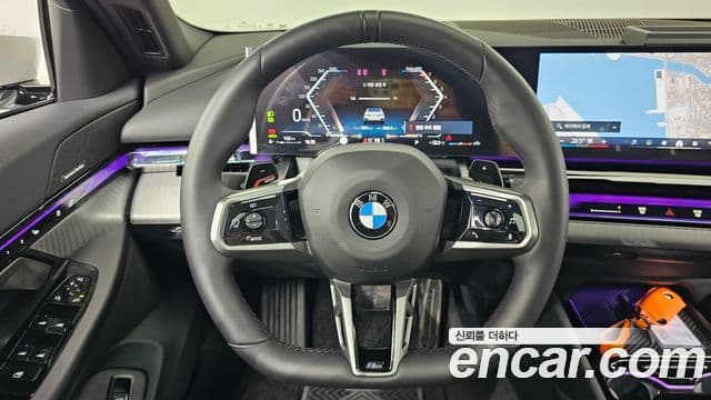 BMW 5 Series 2025 — ფოტო 14/20