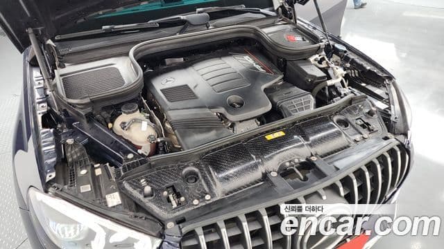 Mercedes-Benz GLE-Class 2021 — ფოტო 6/20