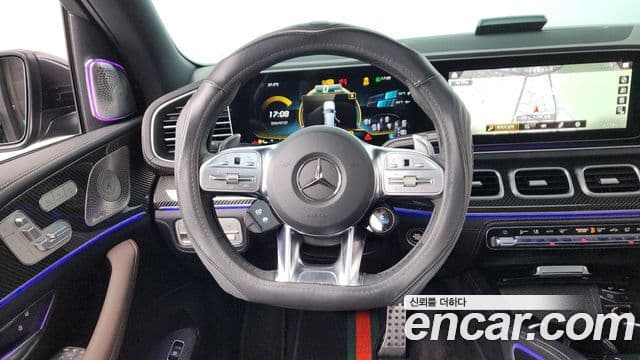Mercedes-Benz GLE-Class 2021 — ფოტო 13/20