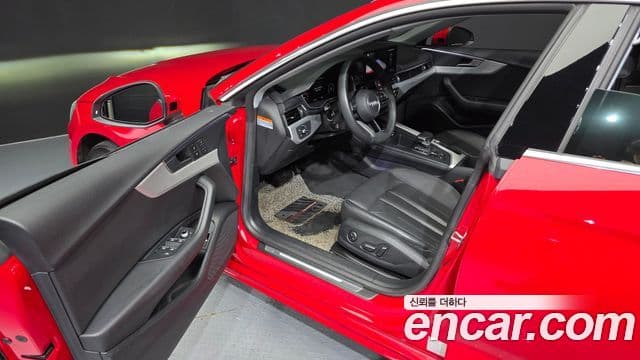 Audi A5 2021 — Şəkil 10/20