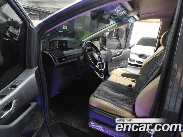 Hyundai Staria 2024 — Şəkil 15/20