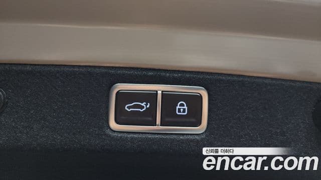 Hyundai Grandeur 2025 — ფოტო 17/20