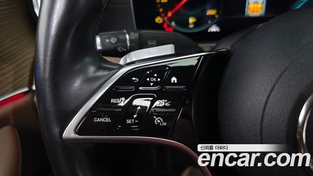 Mercedes-Benz E-Class 2021 — Фото 16/20
