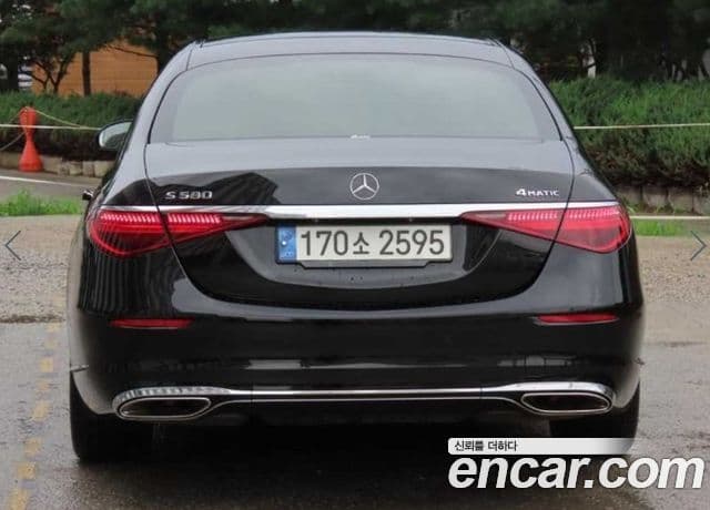 Mercedes-Benz S-Class 2022 — ფოტო 2/19