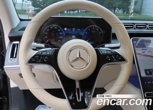 Mercedes-Benz S-Class 2022 — ფოტო 9/19