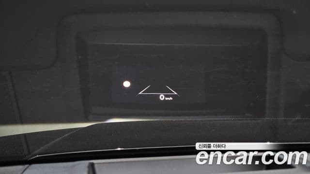 Hyundai Santa Fe 2024 — ფოტო 18/20