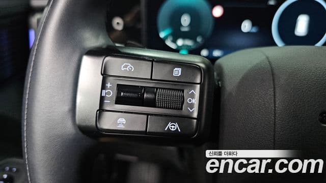 Hyundai Santa Fe 2024 — ფოტო 19/20