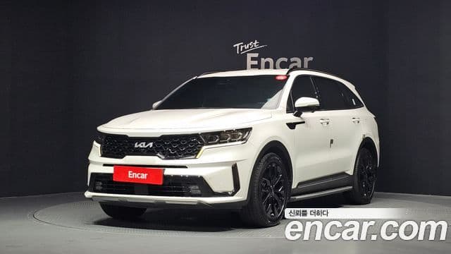 Kia Sorento 2022 — Фото 1/20