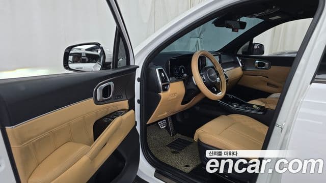 Kia Sorento 2022 — Фото 10/20