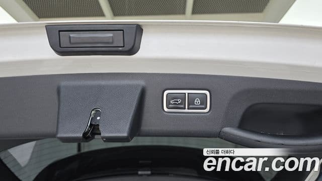 Kia Sorento 2022 — Photo 16/32