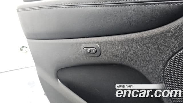 Jeep Grand Cherokee 2019 — Şəkil 14/35