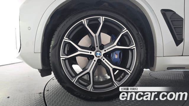 BMW X5 2024 — Şəkil 26/38