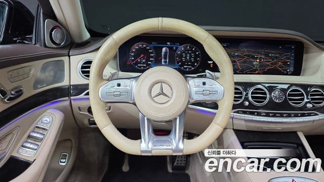 Mercedes-Benz S-Class 2018 — Photo 11/37