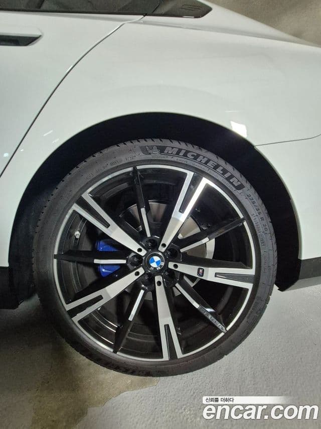 BMW 5 Series 2026 — Photo 5/8